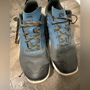 Salomon Women’s Trail Running Hiking Shoes Blue Gray‎ | Size 6